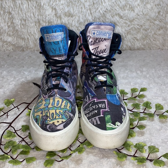 Unisex -Converse limited edition - Picture 2 of 6